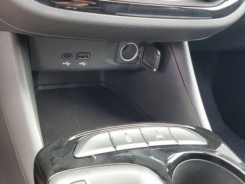 New 2026 Buick Envista Sport Touring w/ Convenience I Package FWD image 23