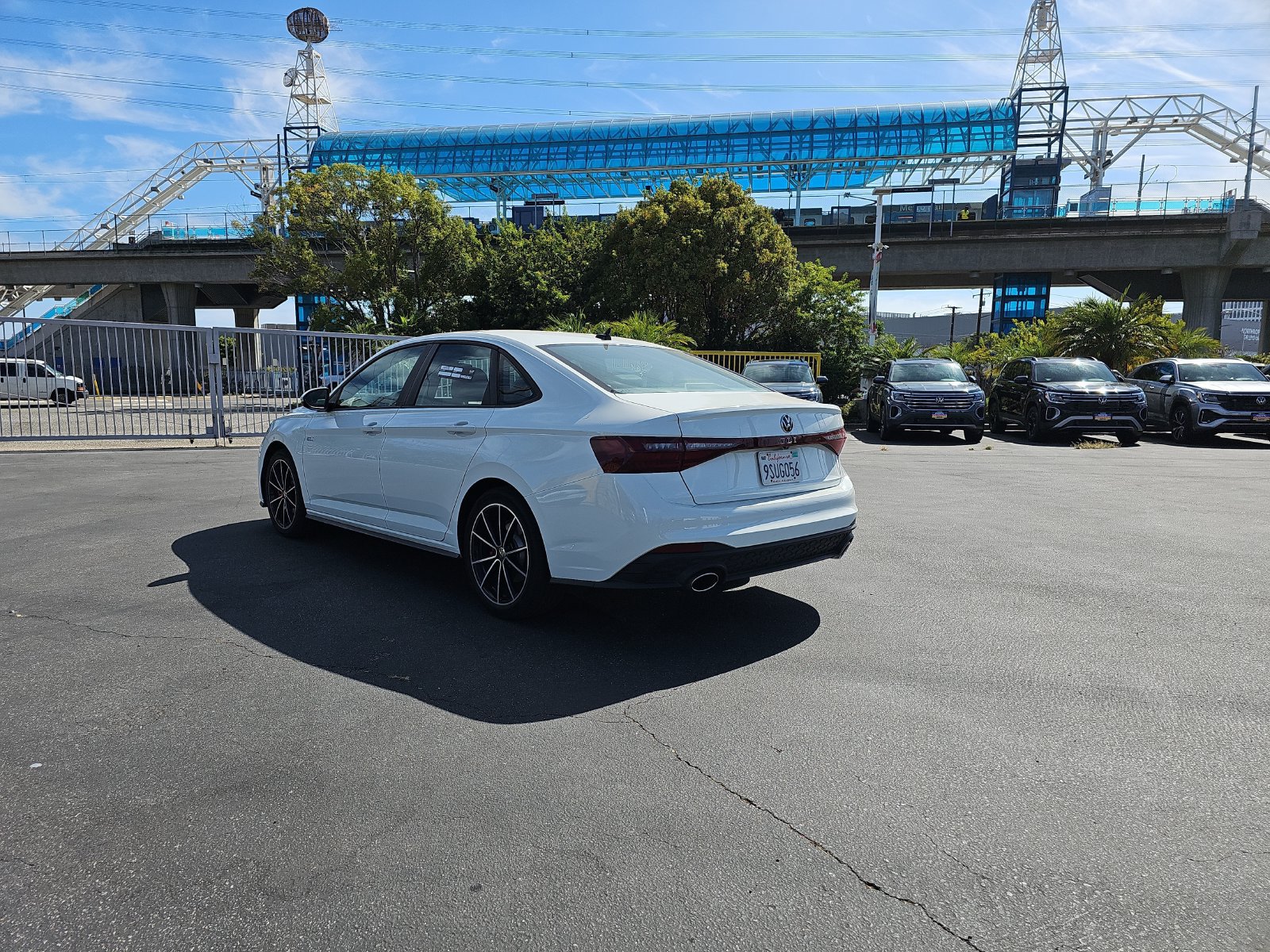 Used 2025 Volkswagen Jetta GLI Autobahn FWD image 7