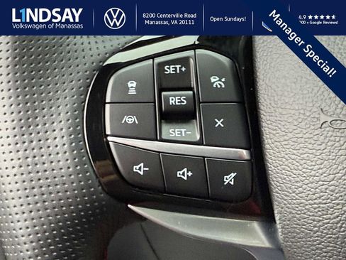 Used 2022 Ford Explorer ST-Line w/ Class IV Trailer Tow Package image 21