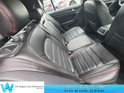 Used 2017 Volkswagen GTI Sport FWD image 19