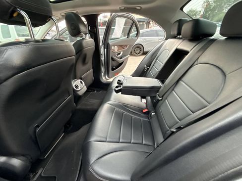Used 2015 Mercedes-Benz C 300 4MATIC Sedan image 15