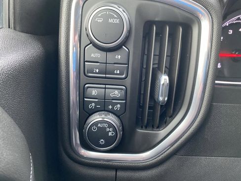 Used 2022 Chevrolet Silverado 1500 LT Trail Boss image 27