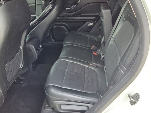 Used 2023 Lincoln Corsair Reserve image 4