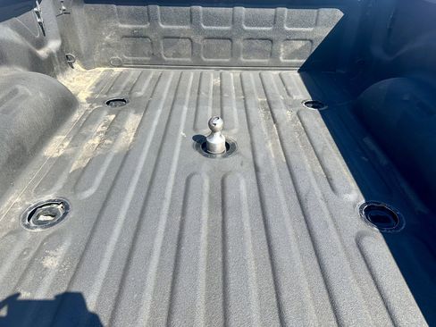 Used 2022 RAM 3500 Laramie AWD/4WD image 6