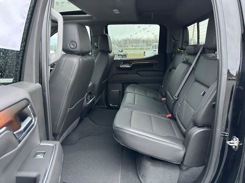 Used 2024 GMC Sierra 1500 Denali w/ Denali Reserve Package image 17