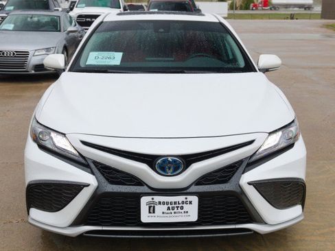Used 2022 Toyota Camry XSE w/ Cold Weather Package FWD image 6