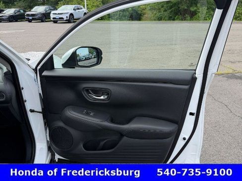 Used 2026 Honda HR-V EX-L image 25