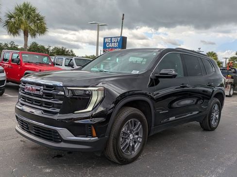 Used 2025 GMC Acadia Elevation FWD image 6