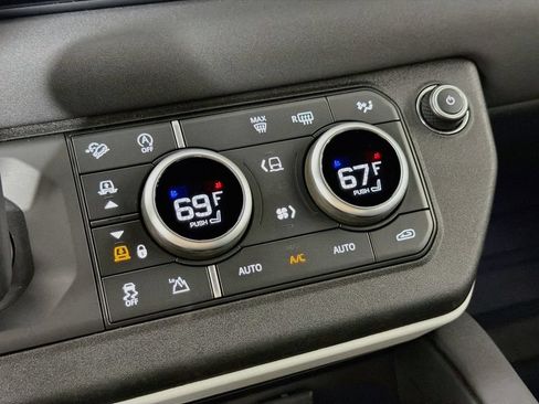 Certified 2023 Land Rover Defender 110 S AWD/4WD image 16