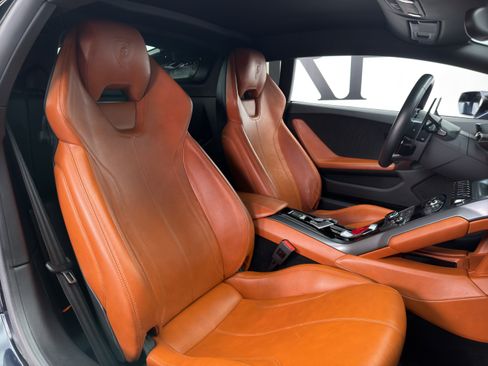 Used 2015 Lamborghini Huracan LP 610-4 AWD/4WD image 17