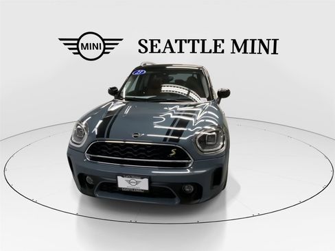 Used 2023 MINI Cooper Countryman SE w/ Storage Package image 4