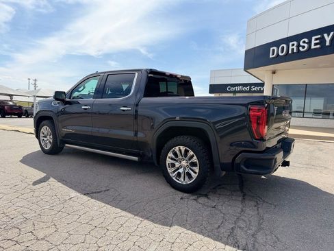 Used 2023 GMC Sierra 1500 Denali w/ Technology Package AWD/4WD image 6