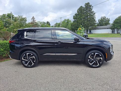 Used 2022 Mitsubishi Outlander SEL image 8