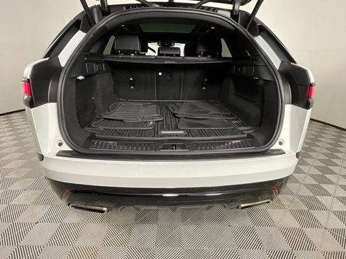 Certified 2023 Land Rover Range Rover Velar R-Dynamic S image 28