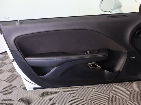 Used 2022 Dodge Challenger SRT Hellcat image 11