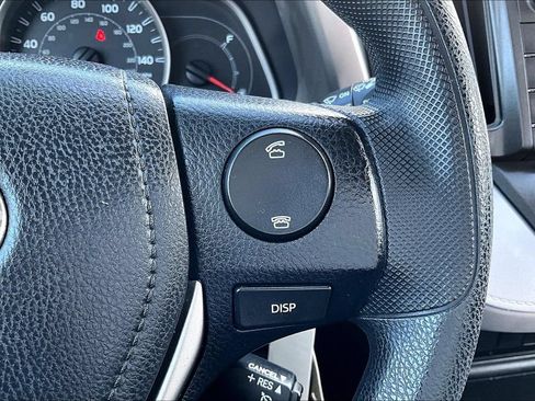 Used 2013 Toyota RAV4 LE AWD/4WD image 17