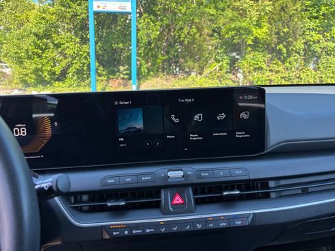 Used 2025 Kia K4 FWD image 17