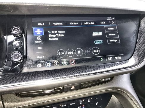 Used 2023 Buick Envision Essence image 16