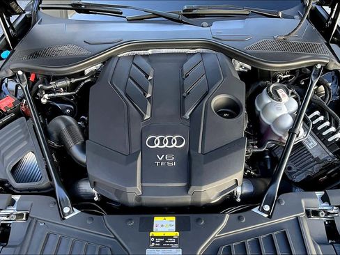 Used 2023 Audi A8 L 3.0T image 31