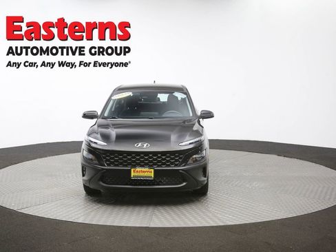 Used 2022 Hyundai Kona SE w/ Winter Weather Package image 51