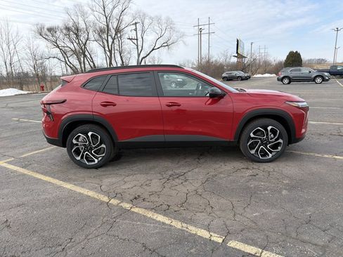 New 2026 Chevrolet Trax RS w/ Driver Confidence Package image 4