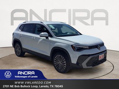 New 2025 Volkswagen Taos SE