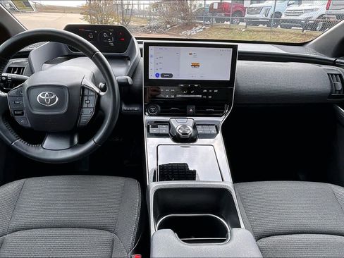 Used 2023 Toyota bZ4X XLE image 26