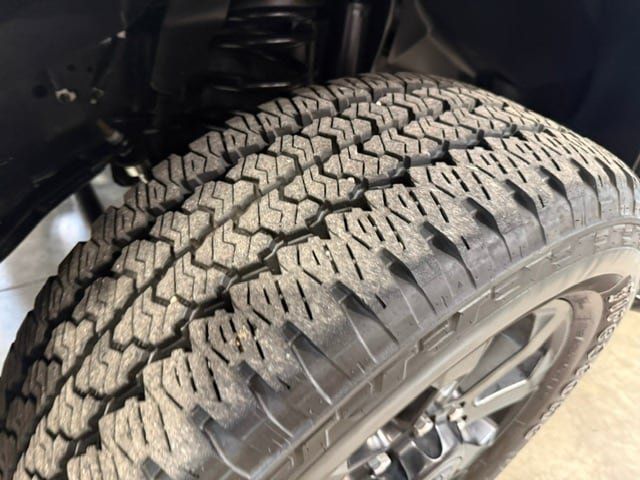 Used 2025 RAM 2500 Big Horn AWD/4WD image 39
