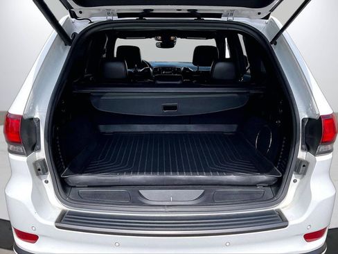 Used 2020 Jeep Grand Cherokee Limited X image 27