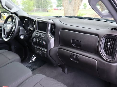Used 2021 Chevrolet Silverado 1500 Custom AWD/4WD image 17