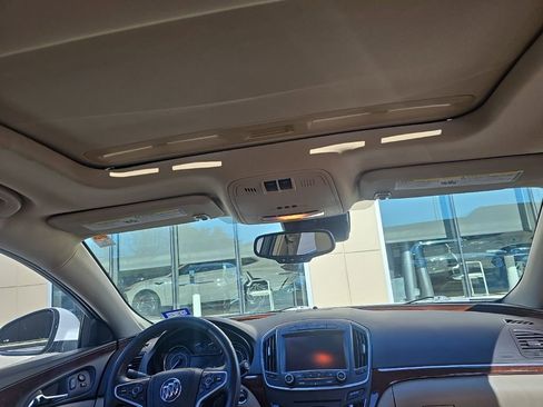 Used 2016 Buick Regal Premium w/ Driver Confidence Package #1 image 7