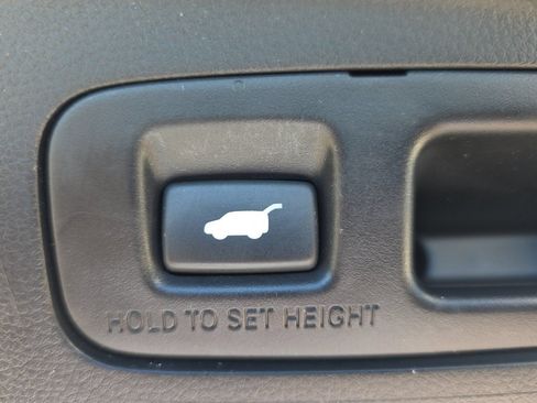 Used 2024 Honda CR-V EX-L image 32