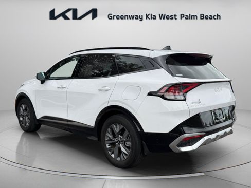 Certified 2024 Kia Sportage SX FWD image 5