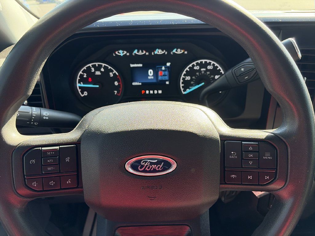 Used 2024 Ford F250 XL w/ STX Appearance Package AWD/4WD image 14
