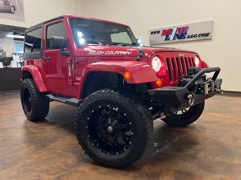 Used 2011 Jeep Wrangler Sahara AWD/4WD image 1