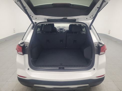 Used 2024 Chevrolet Equinox LT AWD/4WD image 29