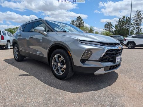 Used 2023 Chevrolet Blazer LT w/ Convenience Package AWD/4WD image 8