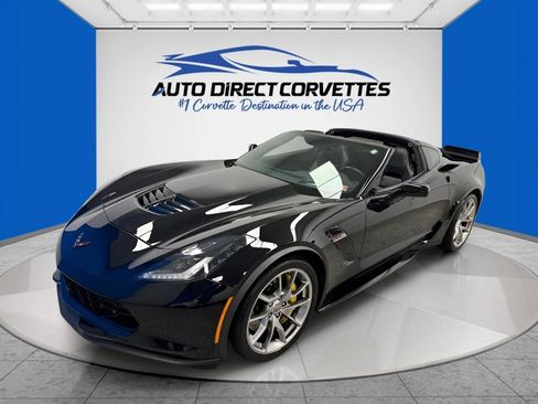 Used 2019 Chevrolet Corvette Z06 RWD image 1
