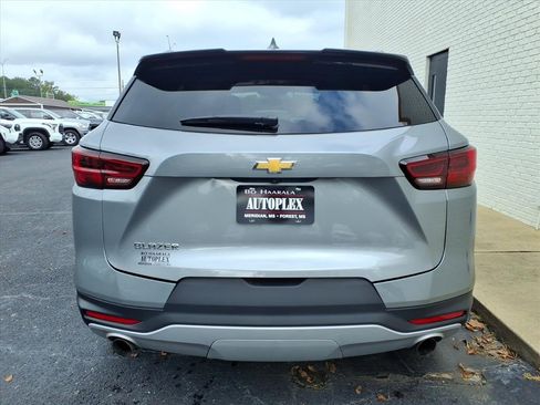 Used 2024 Chevrolet Blazer LT w/ Convenience Package image 4