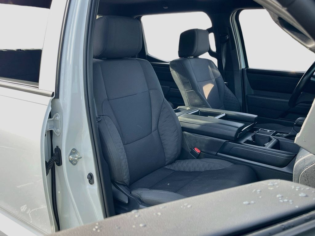 Used 2026 Toyota Tundra SR AWD/4WD image 25