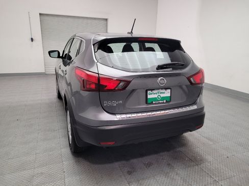 Used 2019 Nissan Rogue Sport S FWD image 6