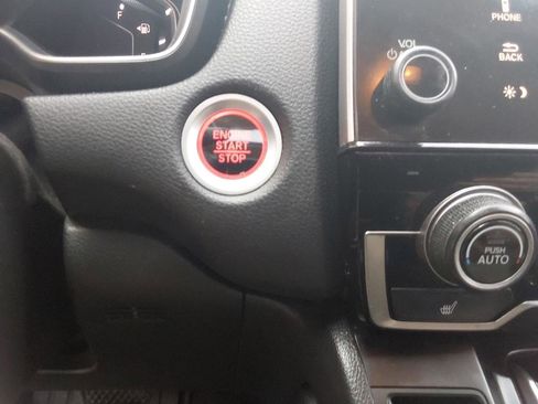 Used 2017 Honda CR-V Touring image 19