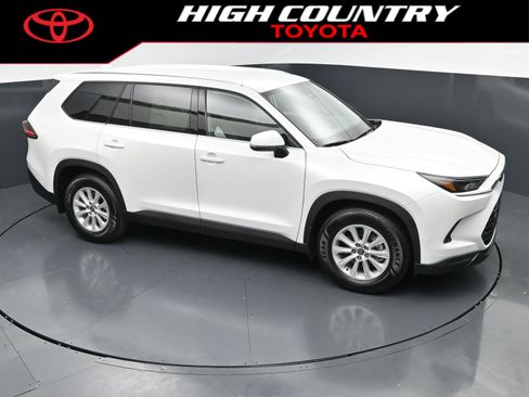 New 2026 Toyota Grand Highlander XLE FWD image 33