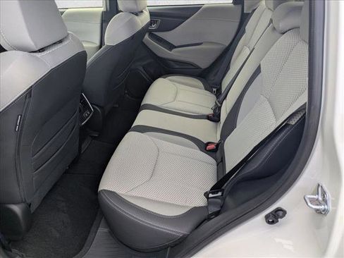 Used 2024 Subaru Forester Premium AWD/4WD image 19
