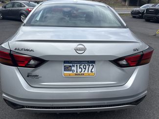 Used 2023 Nissan Altima 2.5 SV FWD video 4