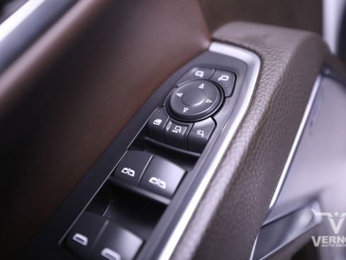 Used 2024 GMC Sierra 2500 Denali w/ Denali Reserve Package image 18