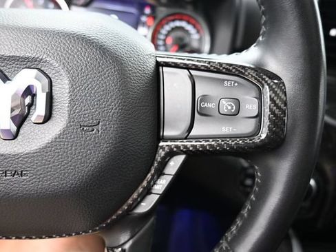 Used 2022 RAM 1500 Big Horn AWD/4WD image 32