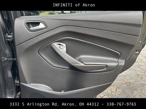 Used 2019 Ford Escape SEL image 28