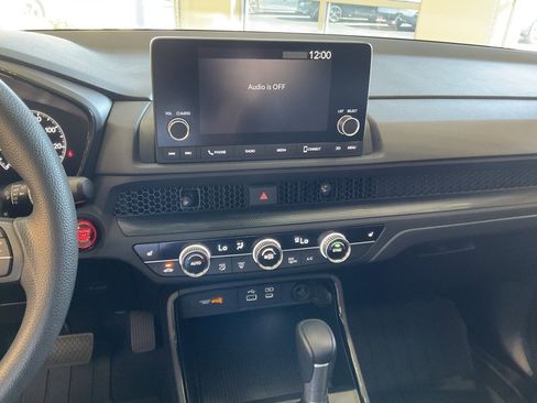 Used 2024 Honda CR-V EX image 16