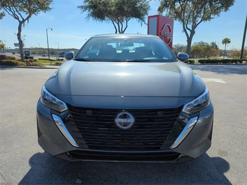 New 2025 Nissan Sentra SV w/ SV Premium Package image 11